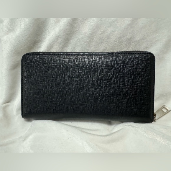 EUC ⭐️ Marc Jacobs continental wallet - Picture 3 of 6